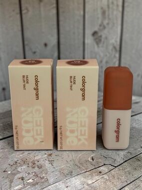 X2 Colorgram NUDE BLUR TINT 08 HIP CHOCOLATE Soft-Focus Matte Lip Stain
